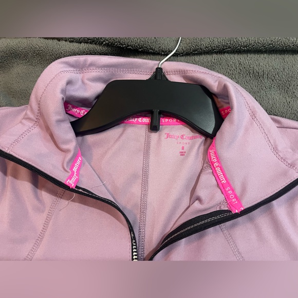 Juicy Couture Light Lavender Quarter-Zip Performance Pullover - Picture 5 of 6